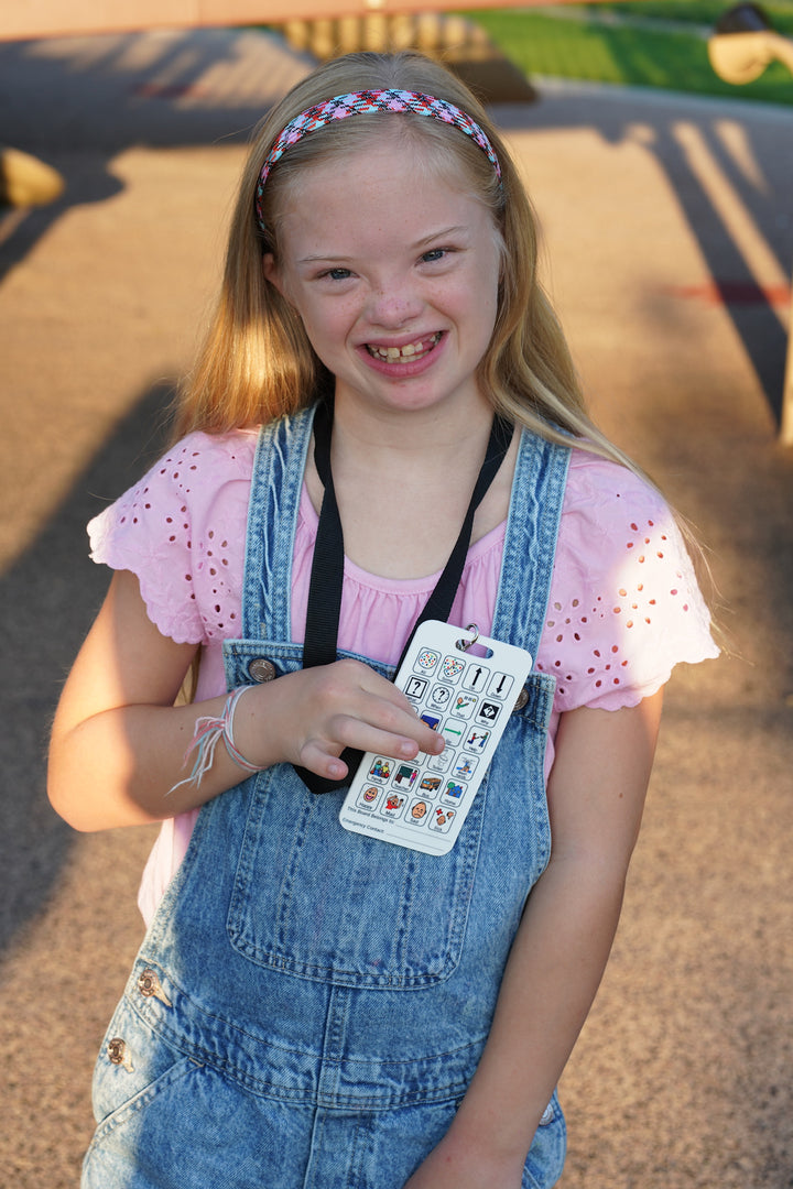 HandyTalker® kids communication card in French! AAC Portable picture communication board, Autism, Apraxia